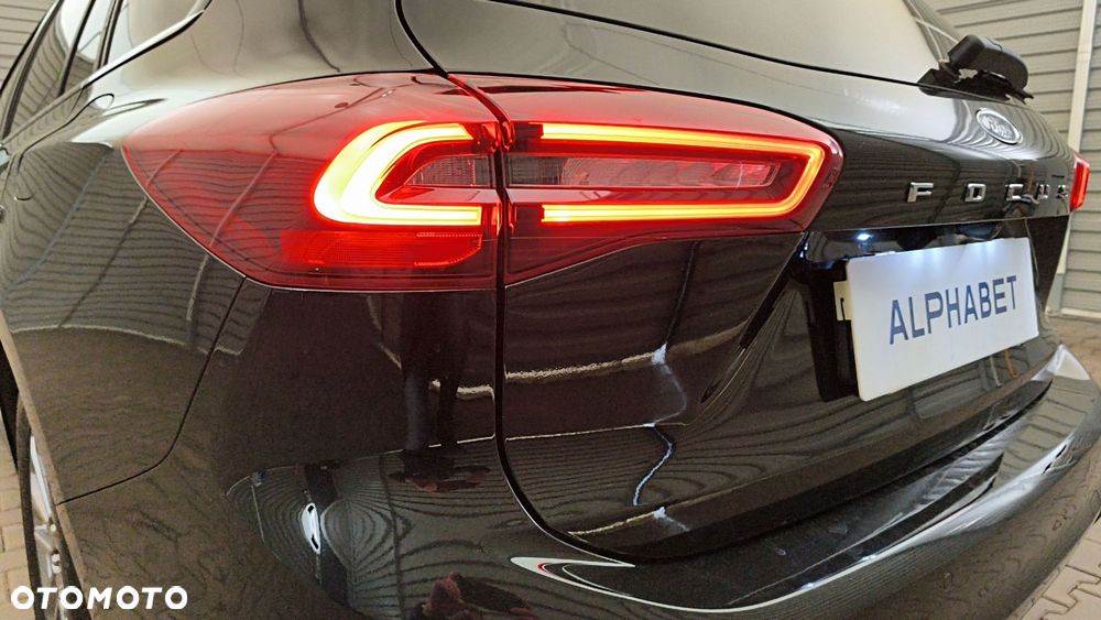 Ford Focus 1.0 EcoBoost mHEV Titanium X - 34