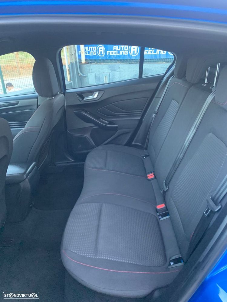 Ford Focus 1.0 EcoBoost ST-Line - 14