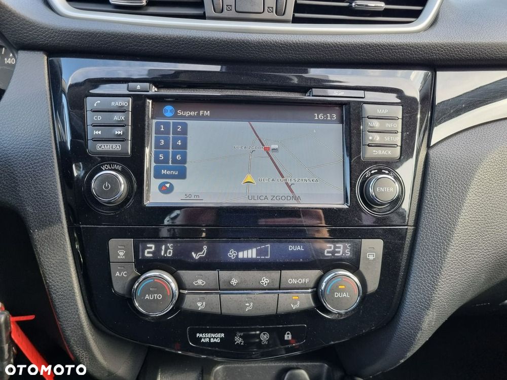 Nissan Qashqai 1.2 DIG-T Tekna - 18