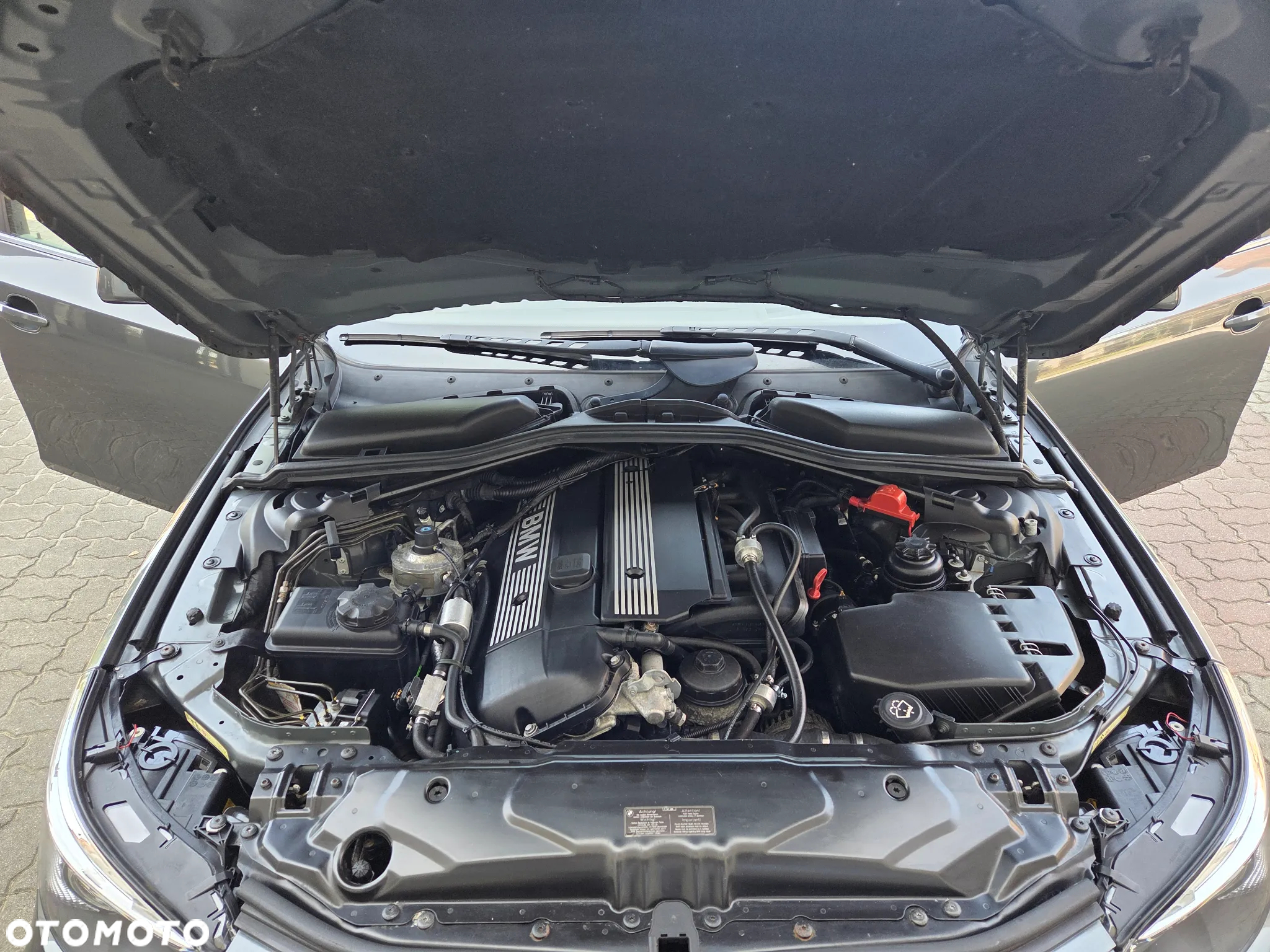 BMW Seria 5 - 32