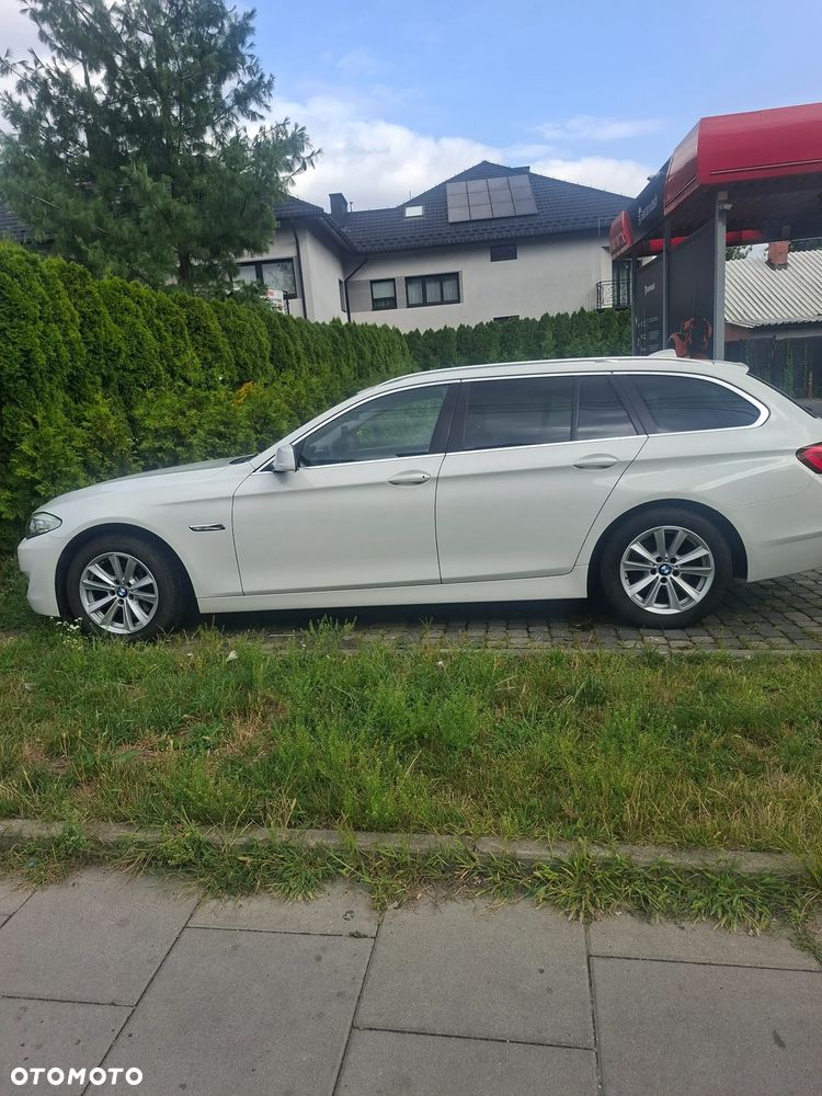 BMW Seria 5 525d xDrive - 19