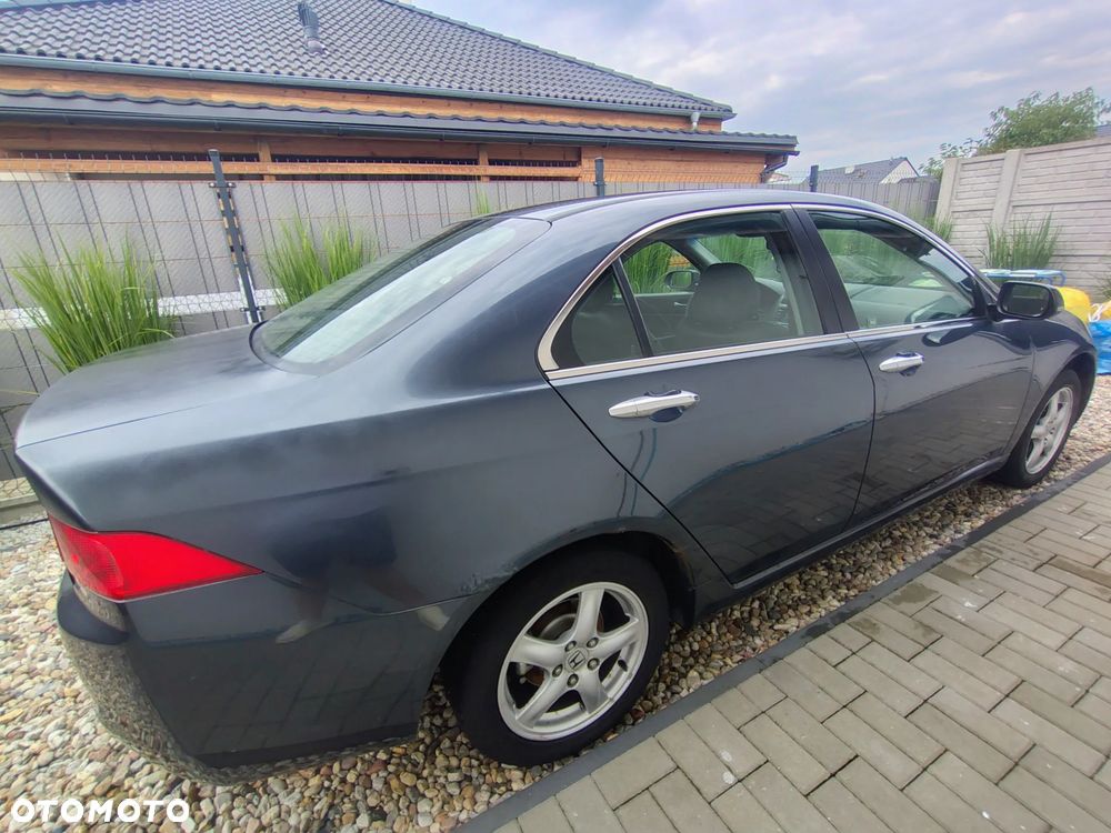 Honda Accord 2.0 i Sport - 19