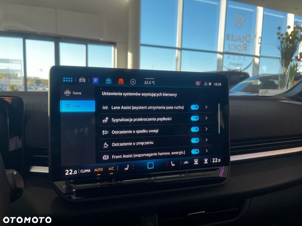 Volkswagen T-Roc - 19