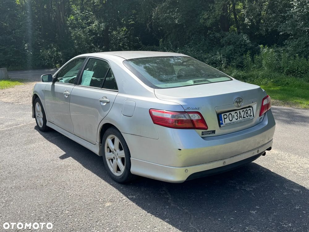 Toyota Camry 2.4 SE - 7