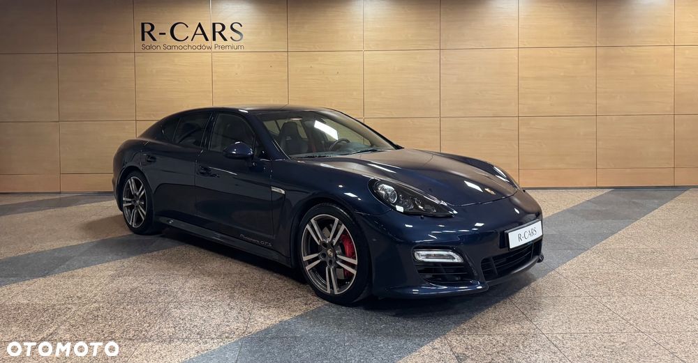 Porsche Panamera GTS - 1