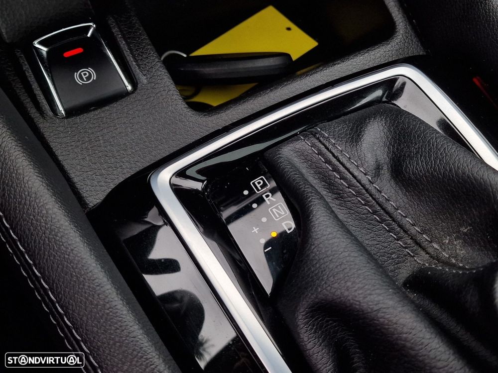 Nissan Qashqai 1.5 dCi N-Connecta DCT - 27