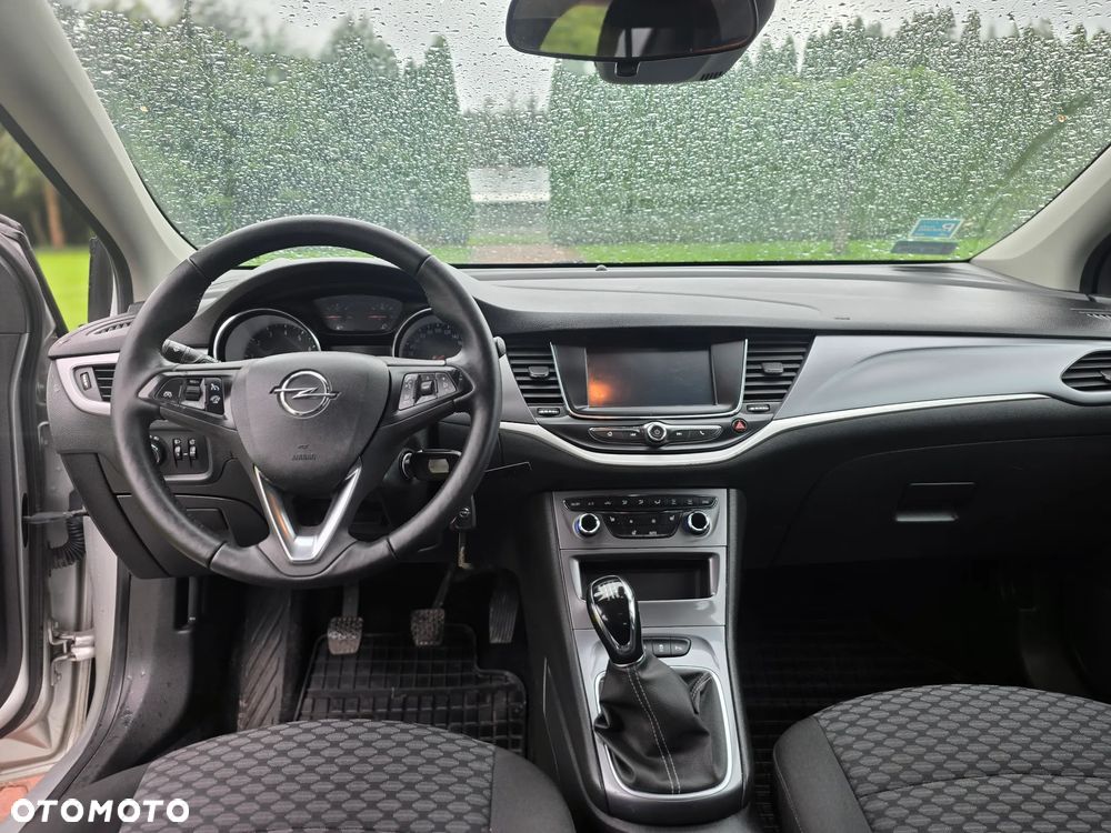 Opel Astra 1.2 T Elegance S&S - 12