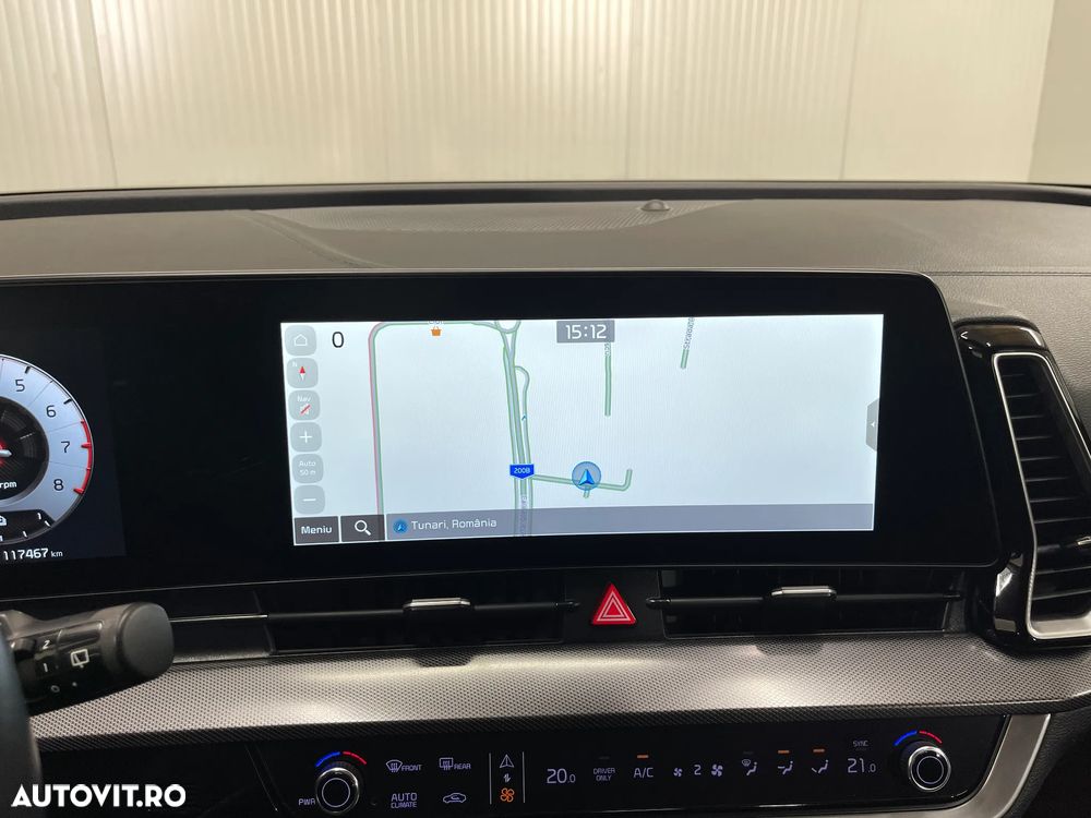 Kia Sportage 1.6 T-GDI HEV 6AT 4x2 Business Line - 14