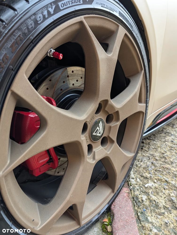 Kia ProCeed 1.6 T-GDI DCT7 OPF GT - 10