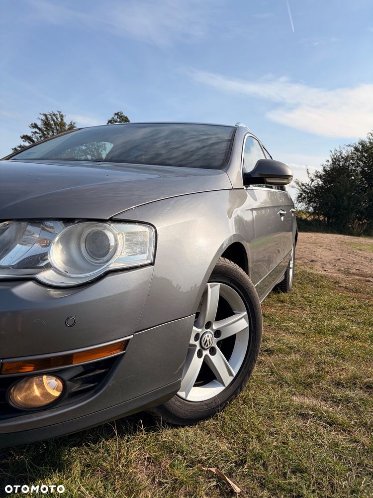 Volkswagen Passat - 17