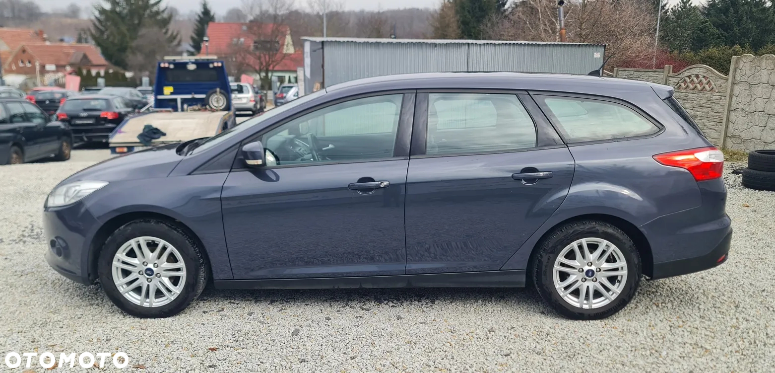 Ford Focus 1.6 Edition - 4