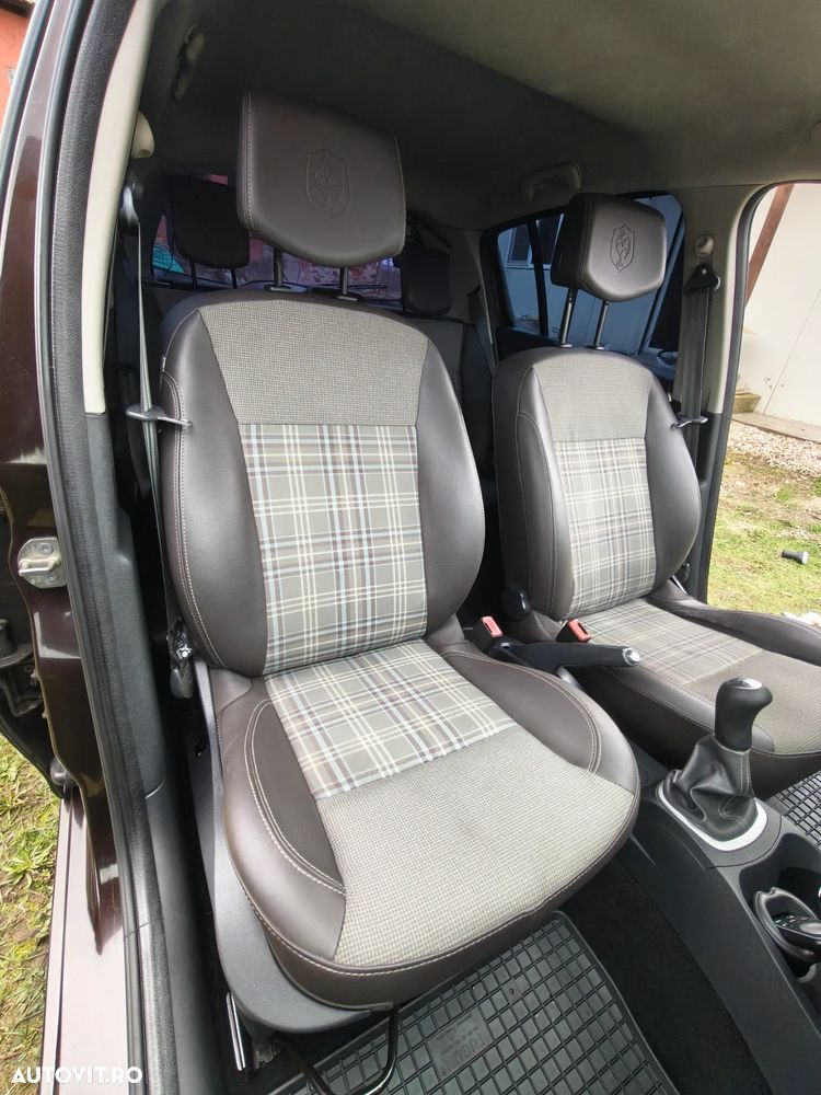 Renault Clio 1.5 dCi 90 FAP Luxe - 36