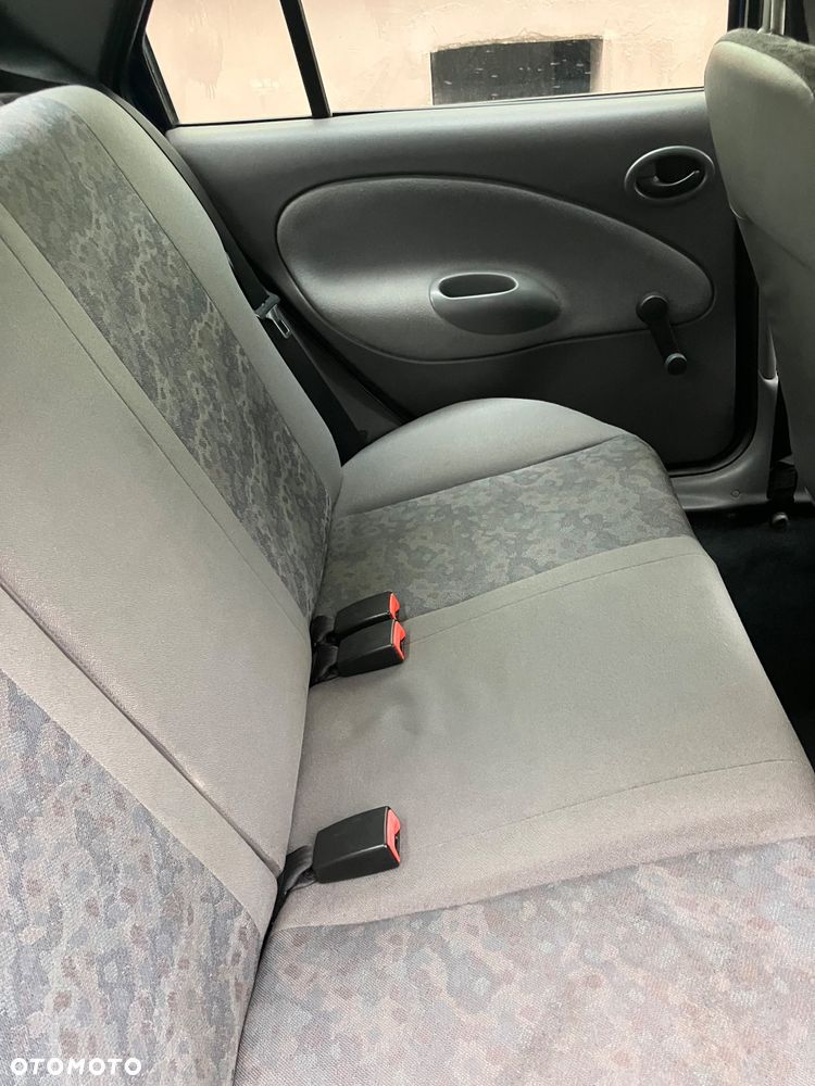 Ford Fiesta - 17