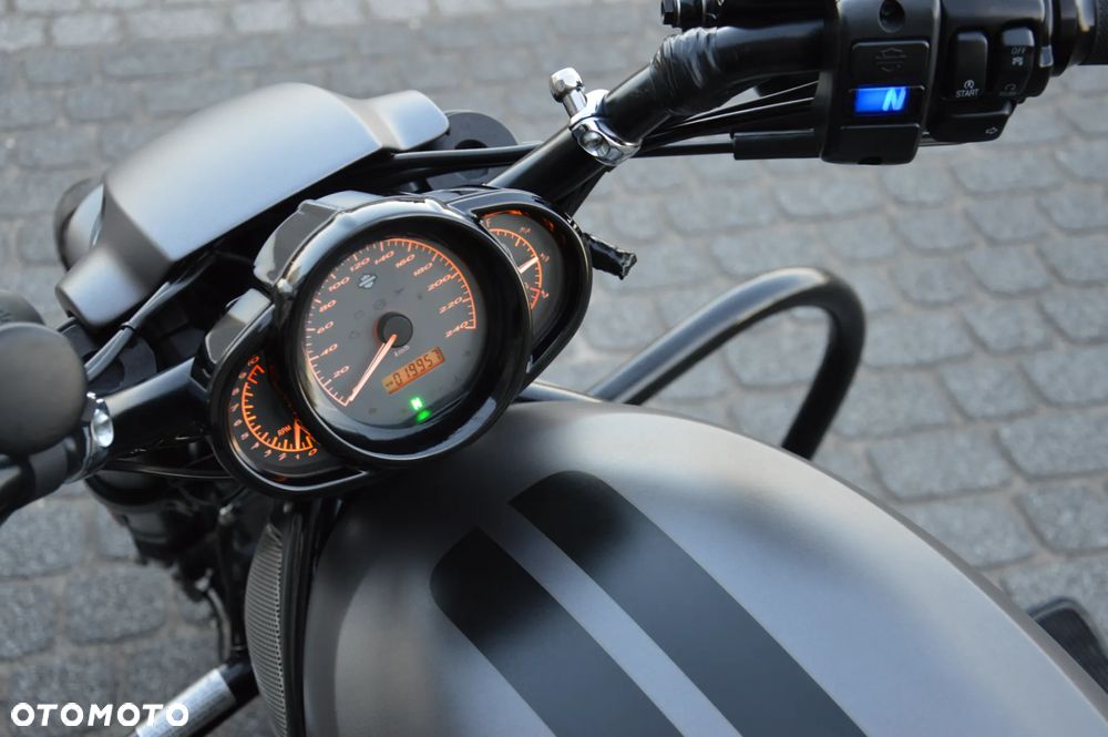 Harley-Davidson V-Rod Night Rod - 8