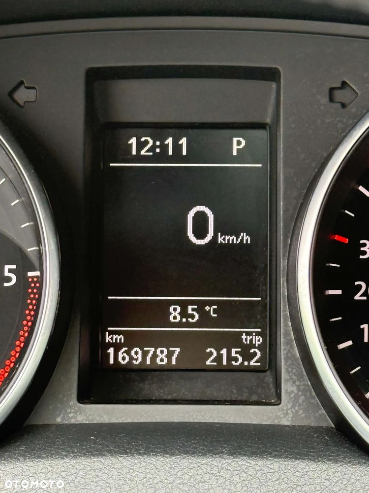 Volkswagen Golf - 16