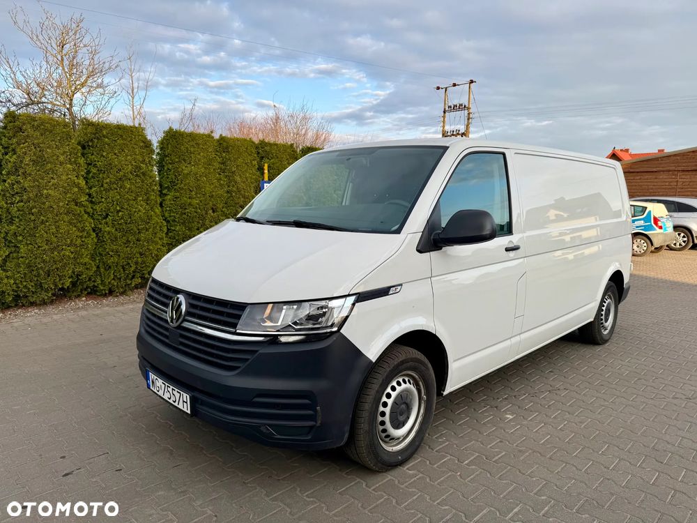 Volkswagen Transporter - 1