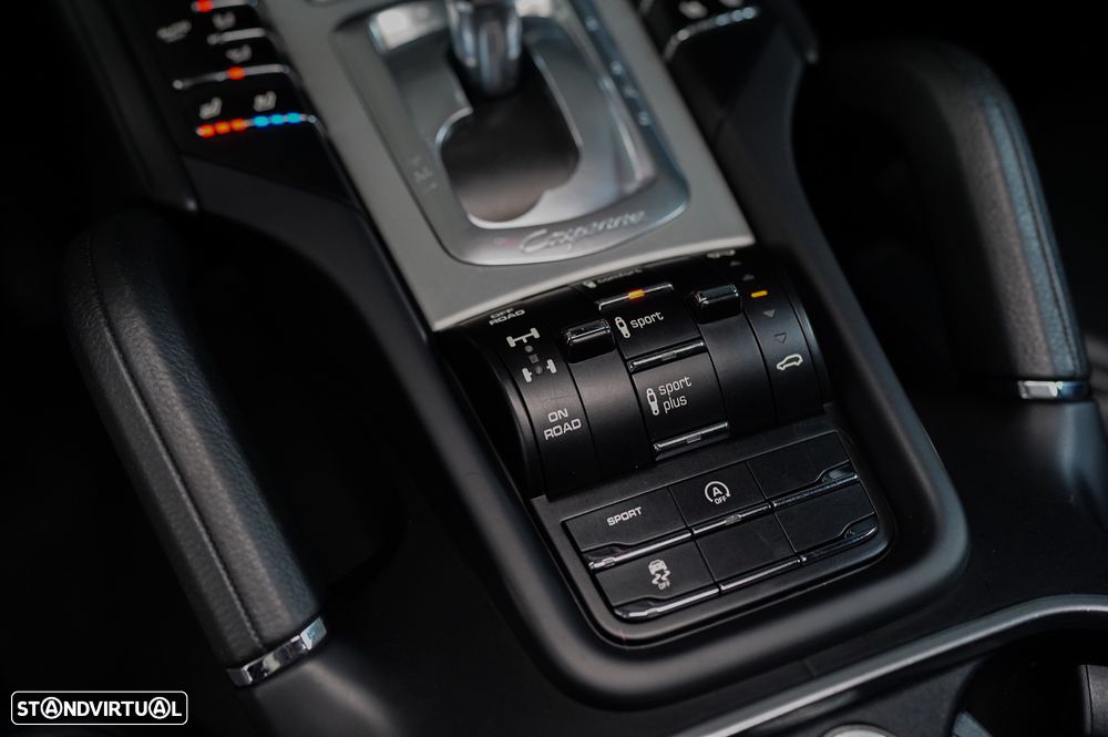 Porsche Cayenne - 26