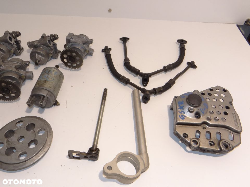 GSX 750 F GSX 600 F Pompa oleju, korbowód + tłok, wodziki , program skrzyni biegów, rozrusznik, kosz sprzęgła pokrywa silnika - 5