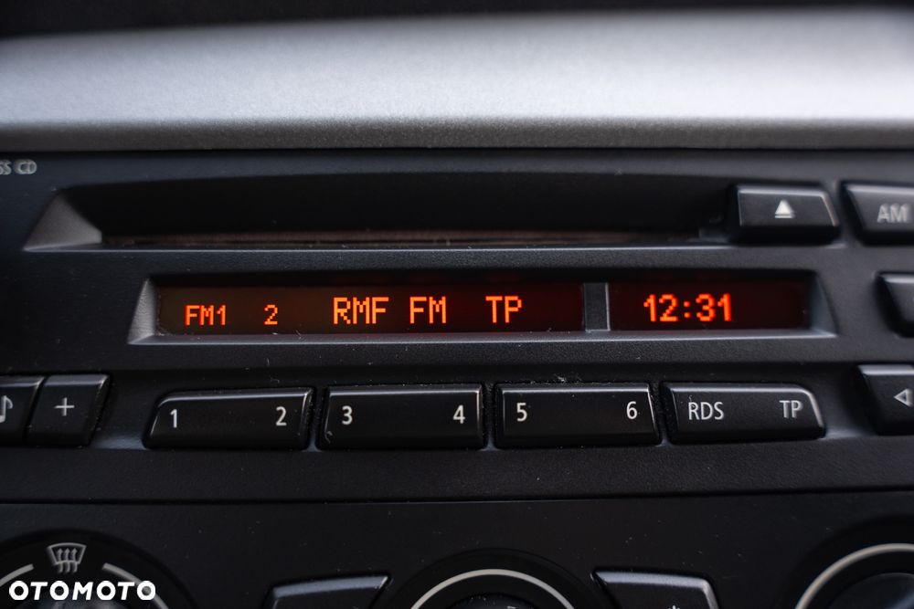 BMW Seria 1 118d - 39