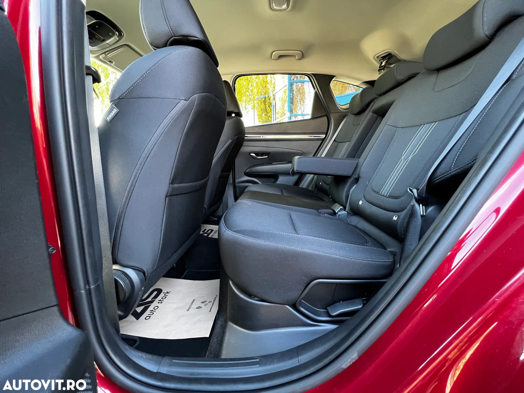 Hyundai Tucson 1.6 T-GDi HEV 2WD Select - 18