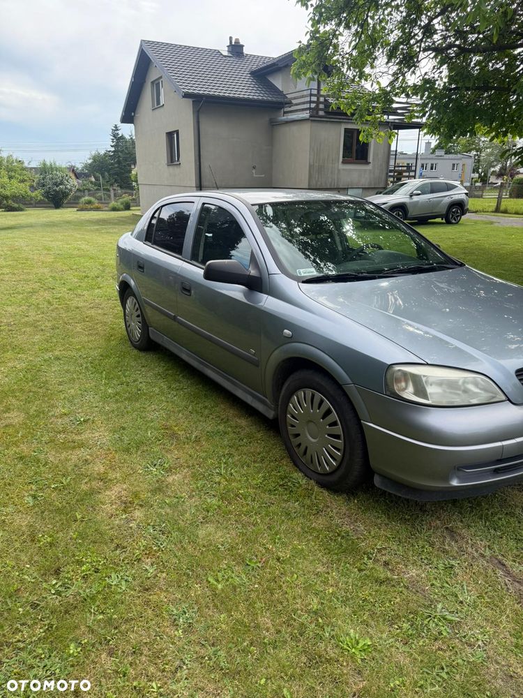 Opel Astra - 3