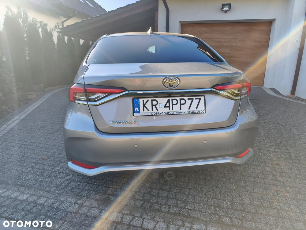 Toyota Corolla 1.6 Comfort - 6