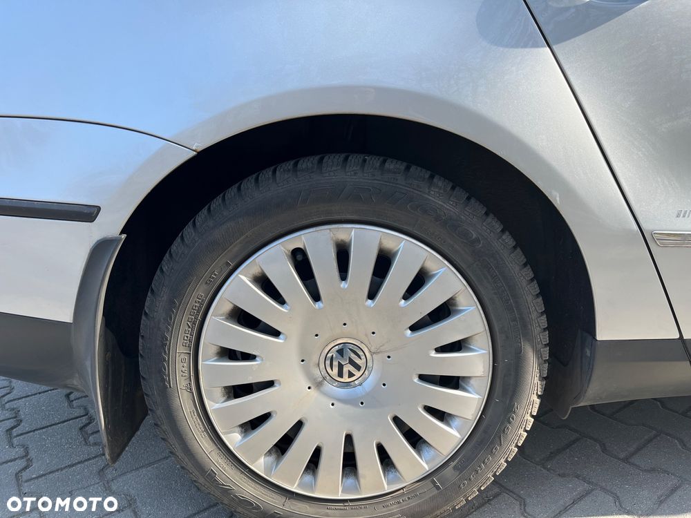 Volkswagen Passat 1.8 TSI Sportline - 14