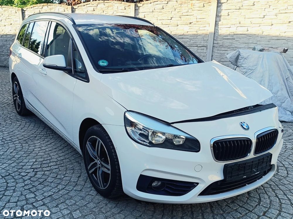 BMW Seria 2 218d Sport Line - 5