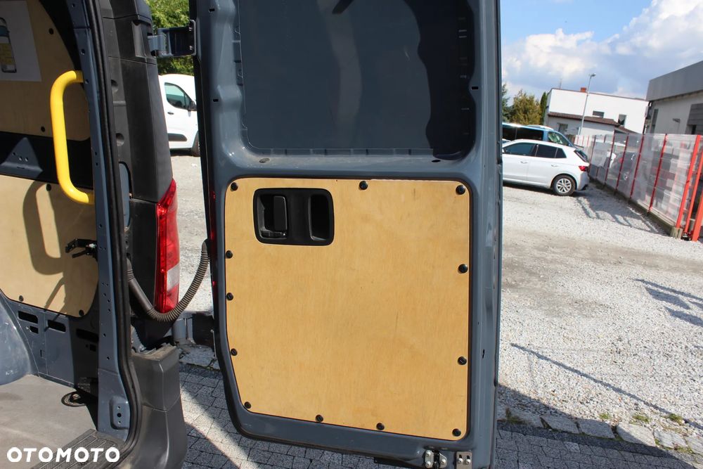 Mercedes-Benz vito - 12