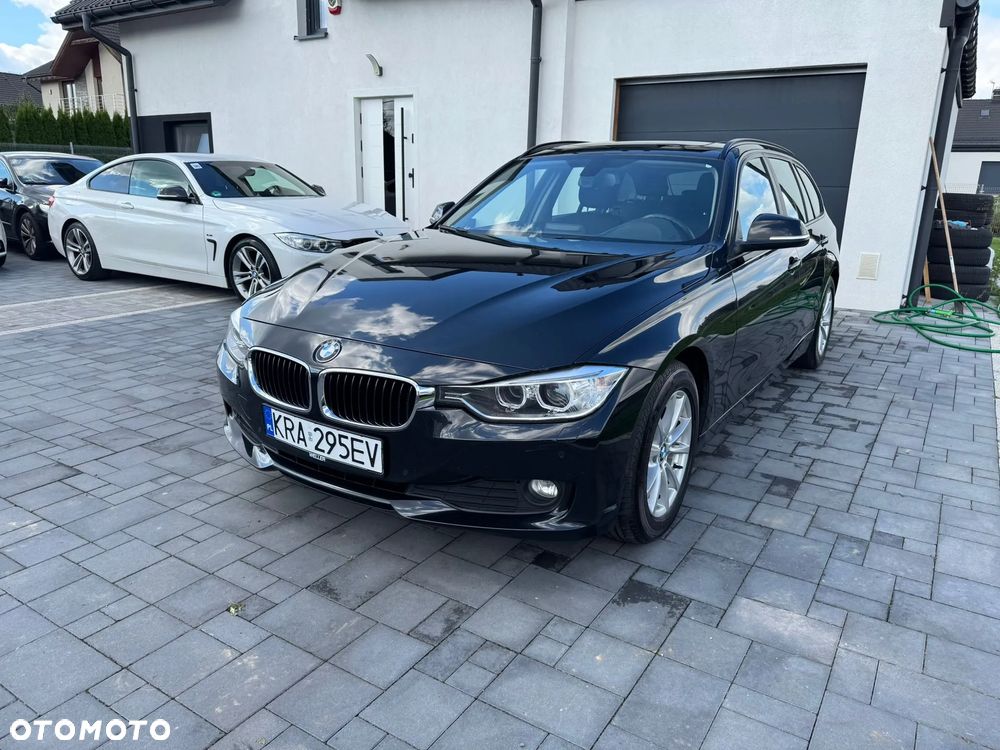 BMW Seria 3 318d Luxury Line