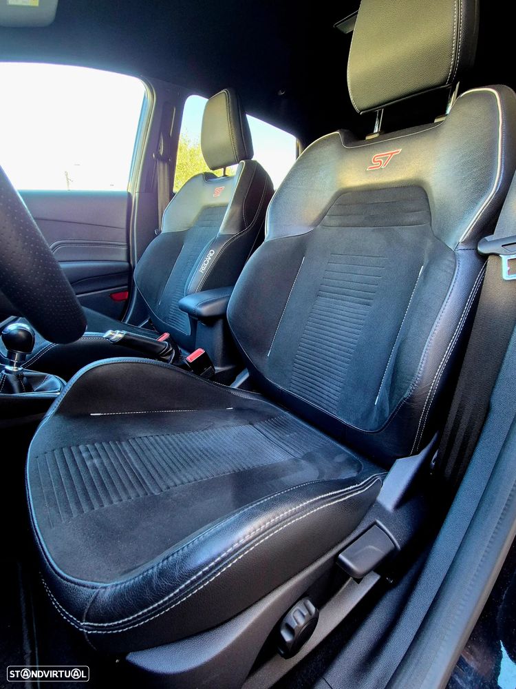 Ford Fiesta 1.5 EcoBoost ST - 7