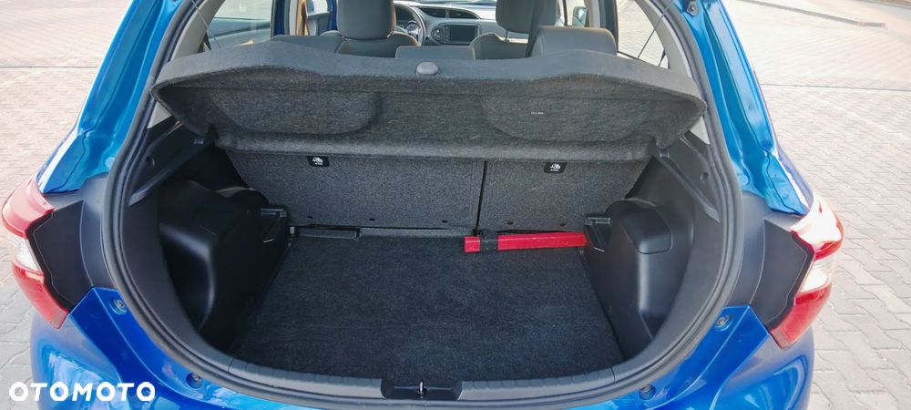 Toyota Yaris 1.5 Premium CVT - 9