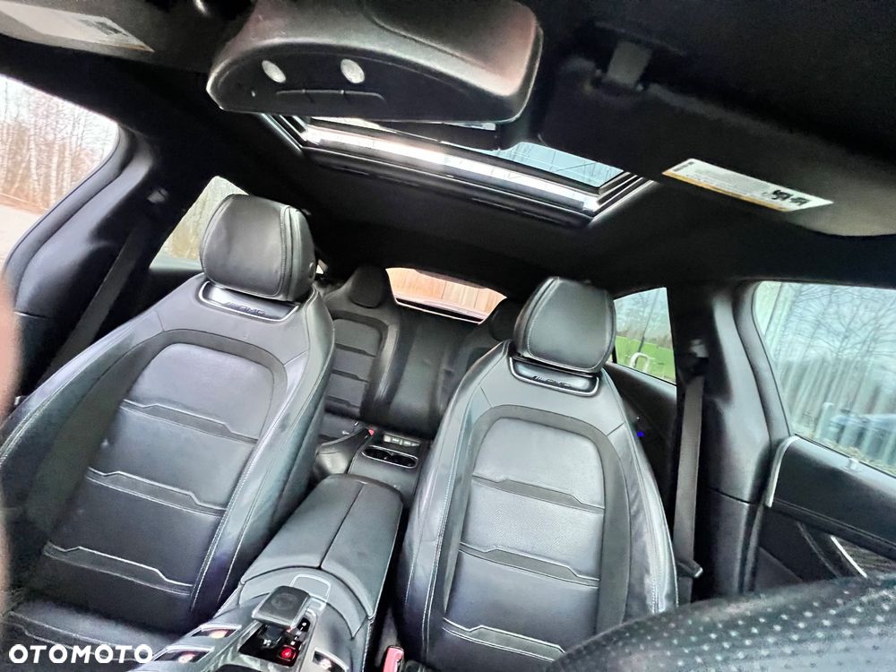 Mercedes-Benz AMG GT 53 4-Matic+ - 17