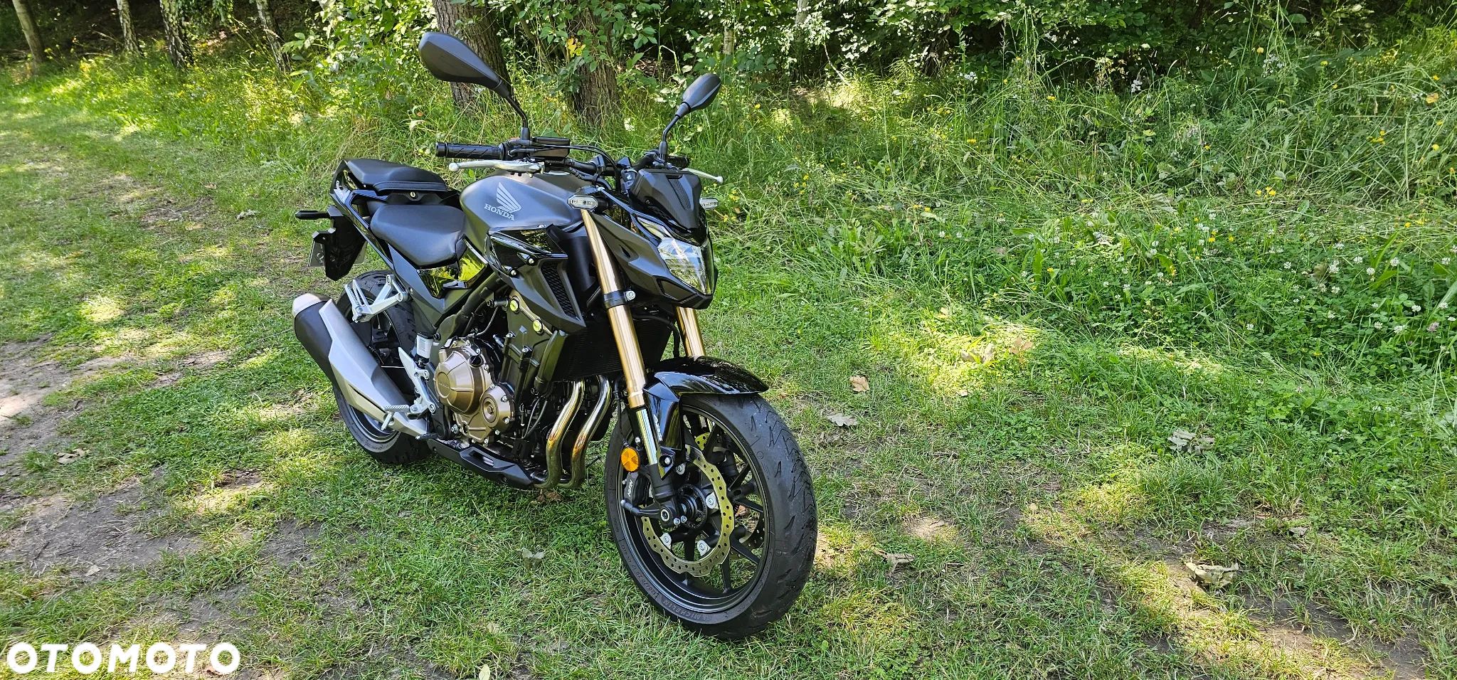 Honda CB - 1