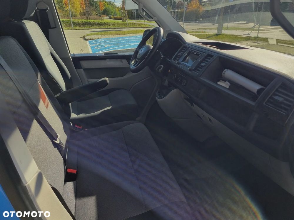 Volkswagen Transporter - 15