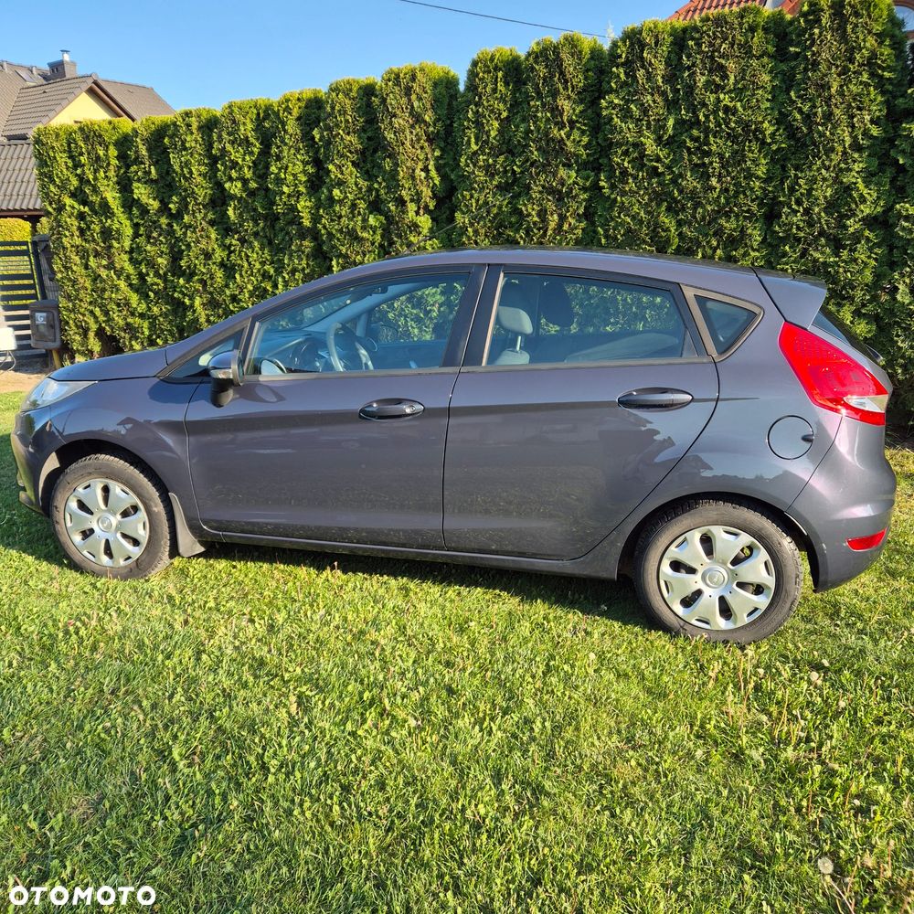 Ford Fiesta - 19