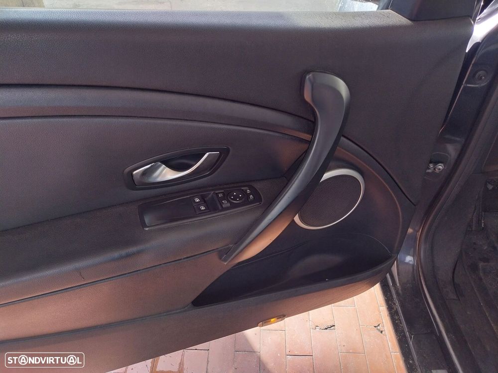 Renault Mégane 1.5 dCi Dynamique S - 3