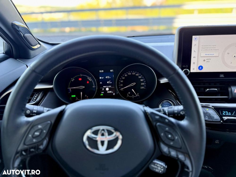 Toyota C-HR 2.0 HSD 184 CP 4x2 CVT C-ult Style bi-tone - 14