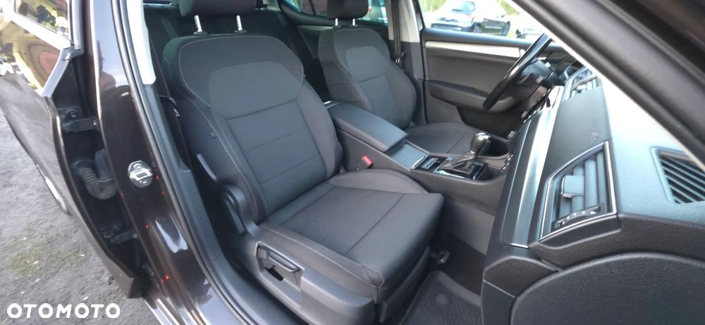 Skoda Superb 2.0 TSI Sportline DSG - 39