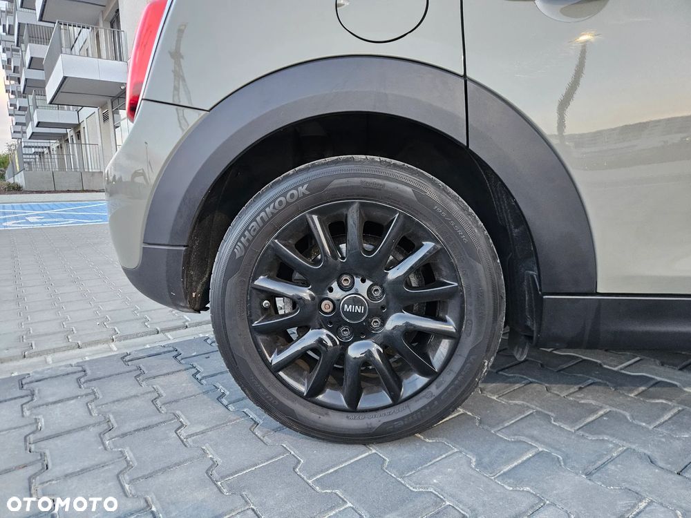 MINI Cooper Standard - 30