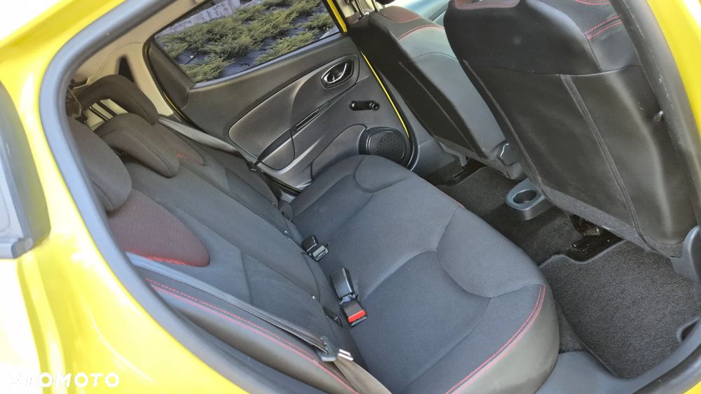 Renault Clio - 29