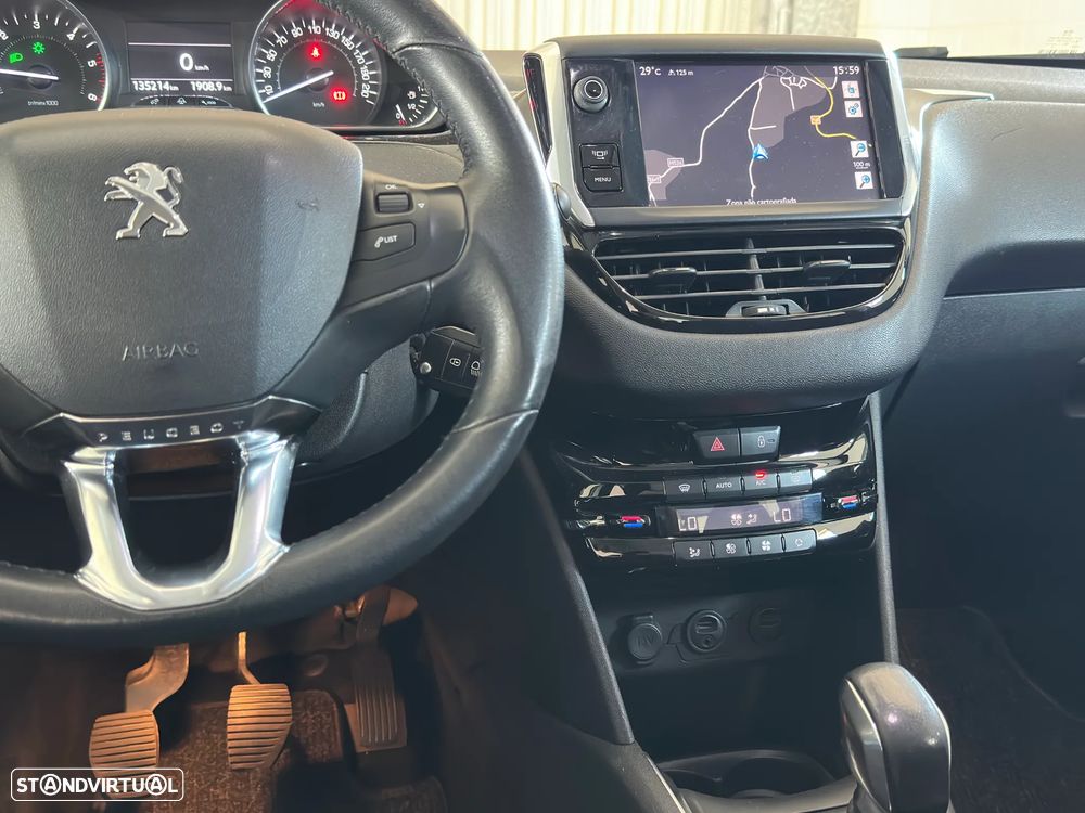 Peugeot 208 e-HDi FAP 92 Stop&Start Style - 20