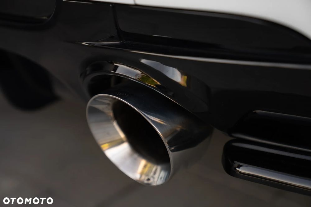 BMW Seria 3 335i - 12