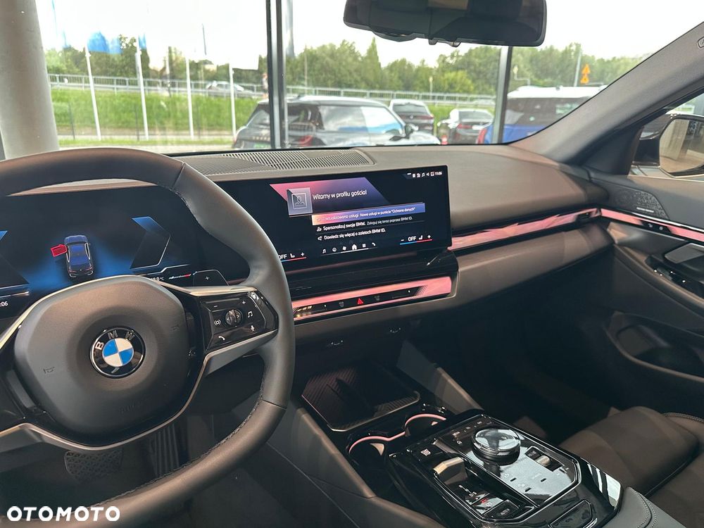 BMW Seria 5 520d mHEV - 14