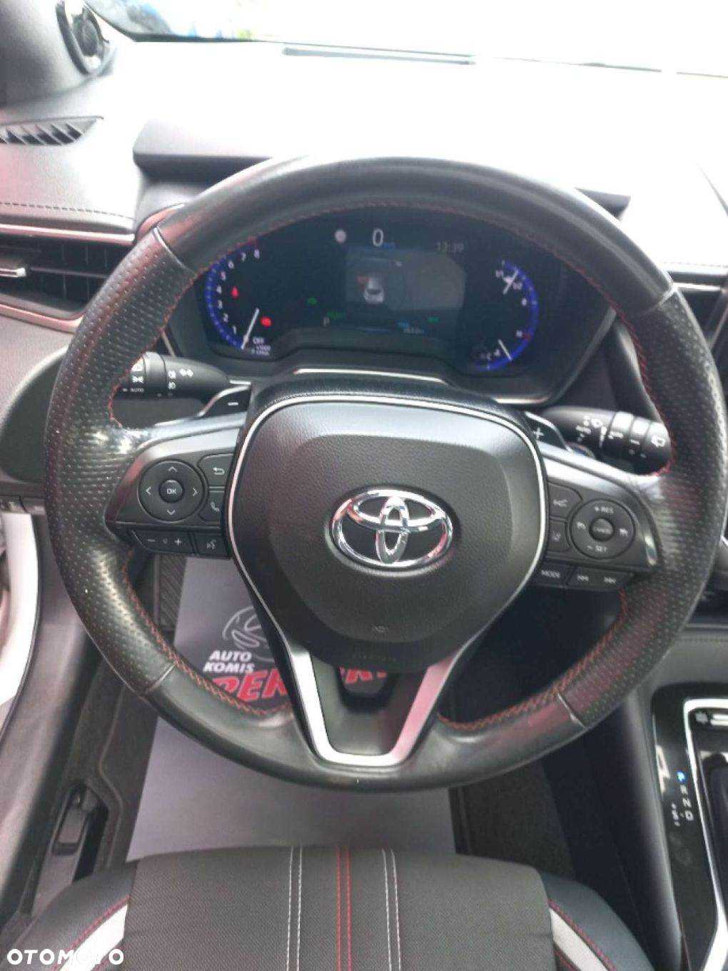 Toyota Corolla - 12