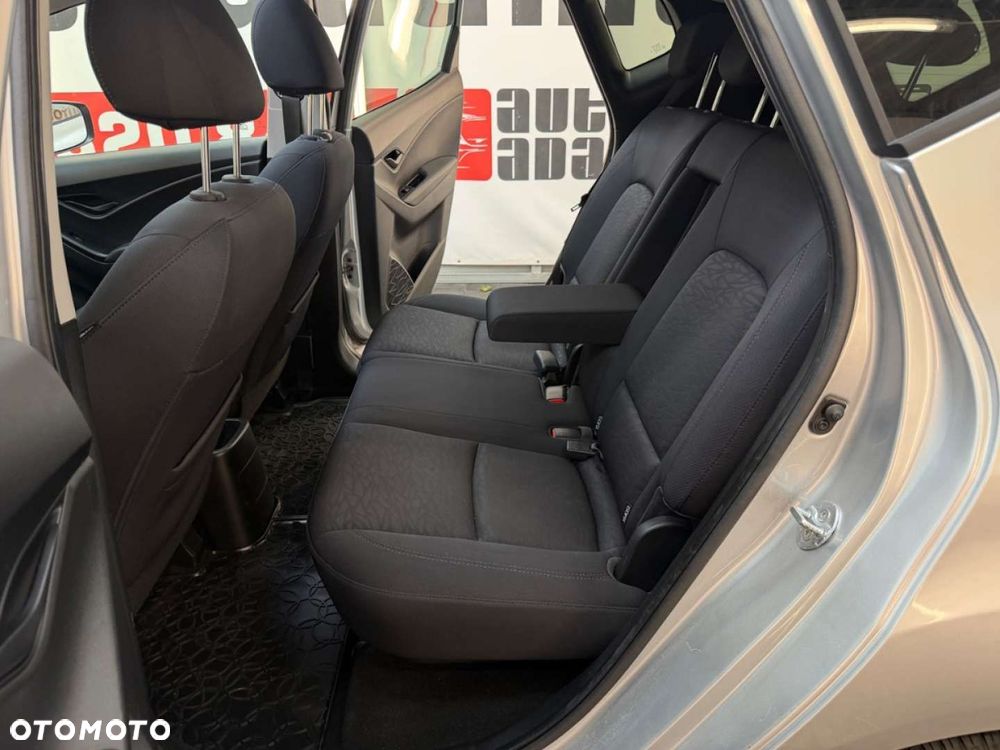 Hyundai ix20 - 32