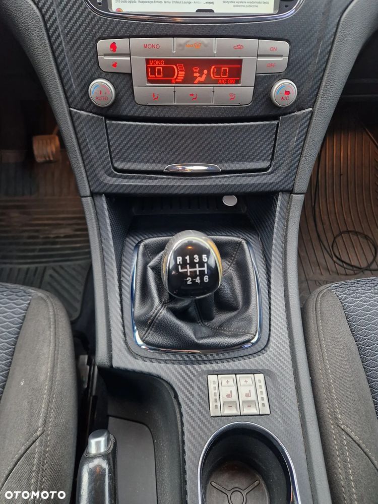 Ford Mondeo 2.0 TDCi Ghia - 7