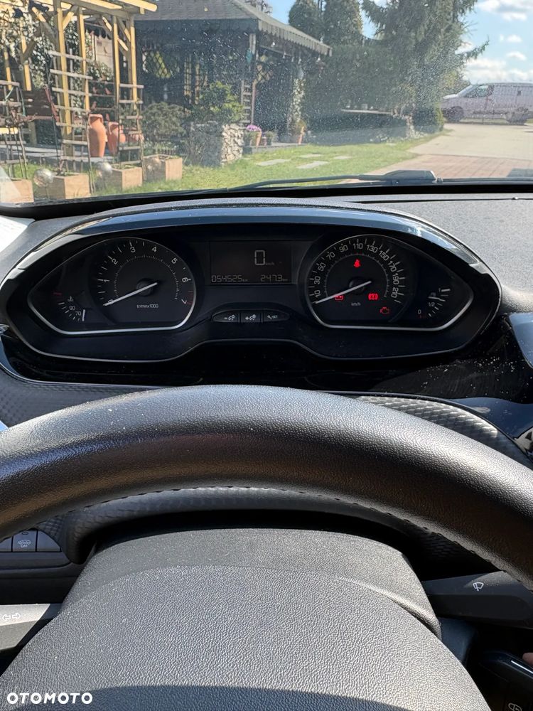 Peugeot 208 1.2 PureTech Style - 4