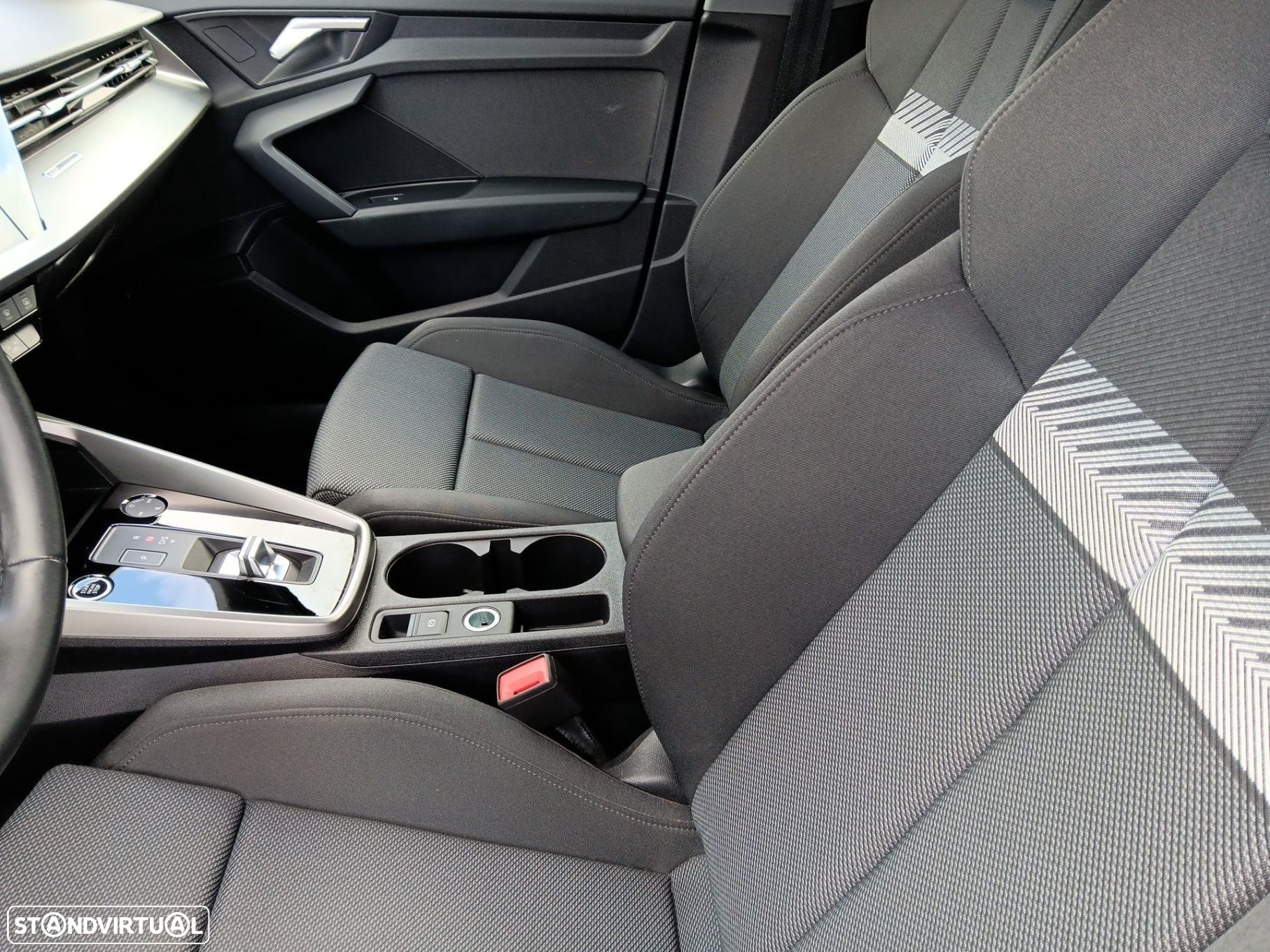 Audi A3 Sportback 30 TFSI Advanced - 10