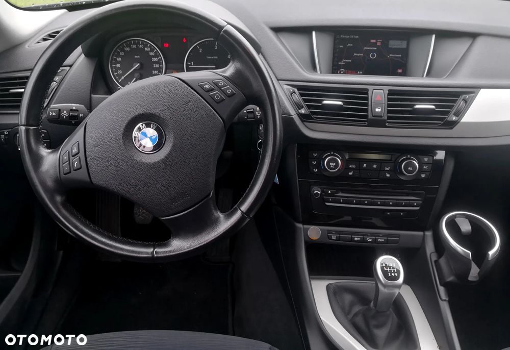 BMW X1 - 13